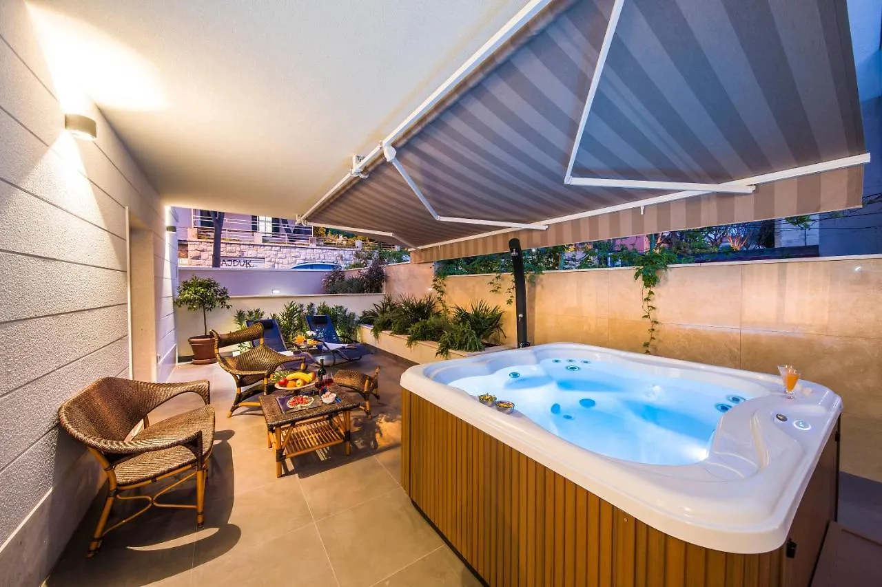 ספליט Amaris Luxury Apartments