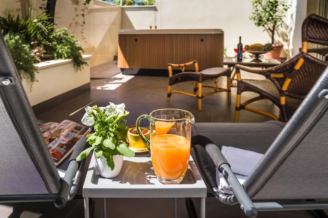 Amaris Luxury Apartments Split