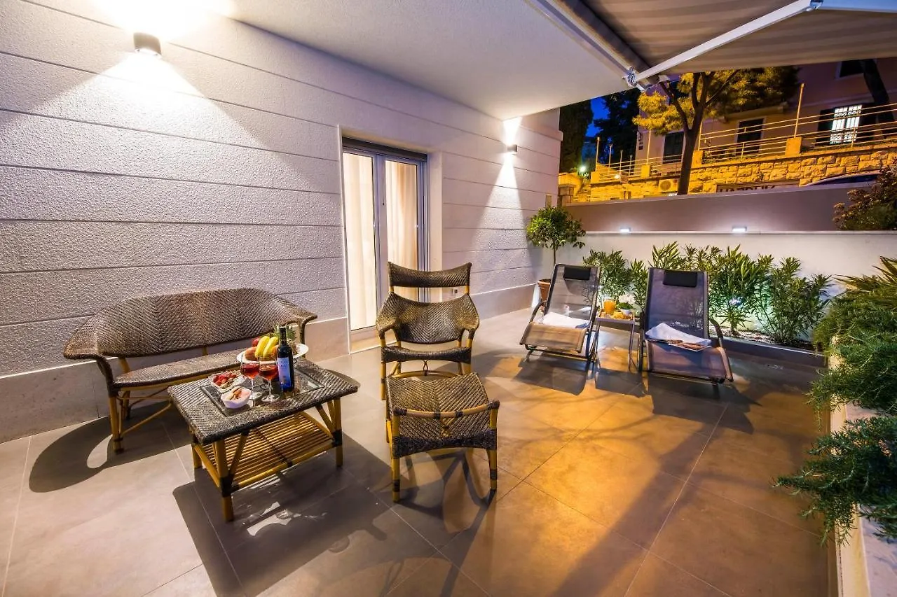 Amaris Luxury Apartments Split 0*,  Kroatië