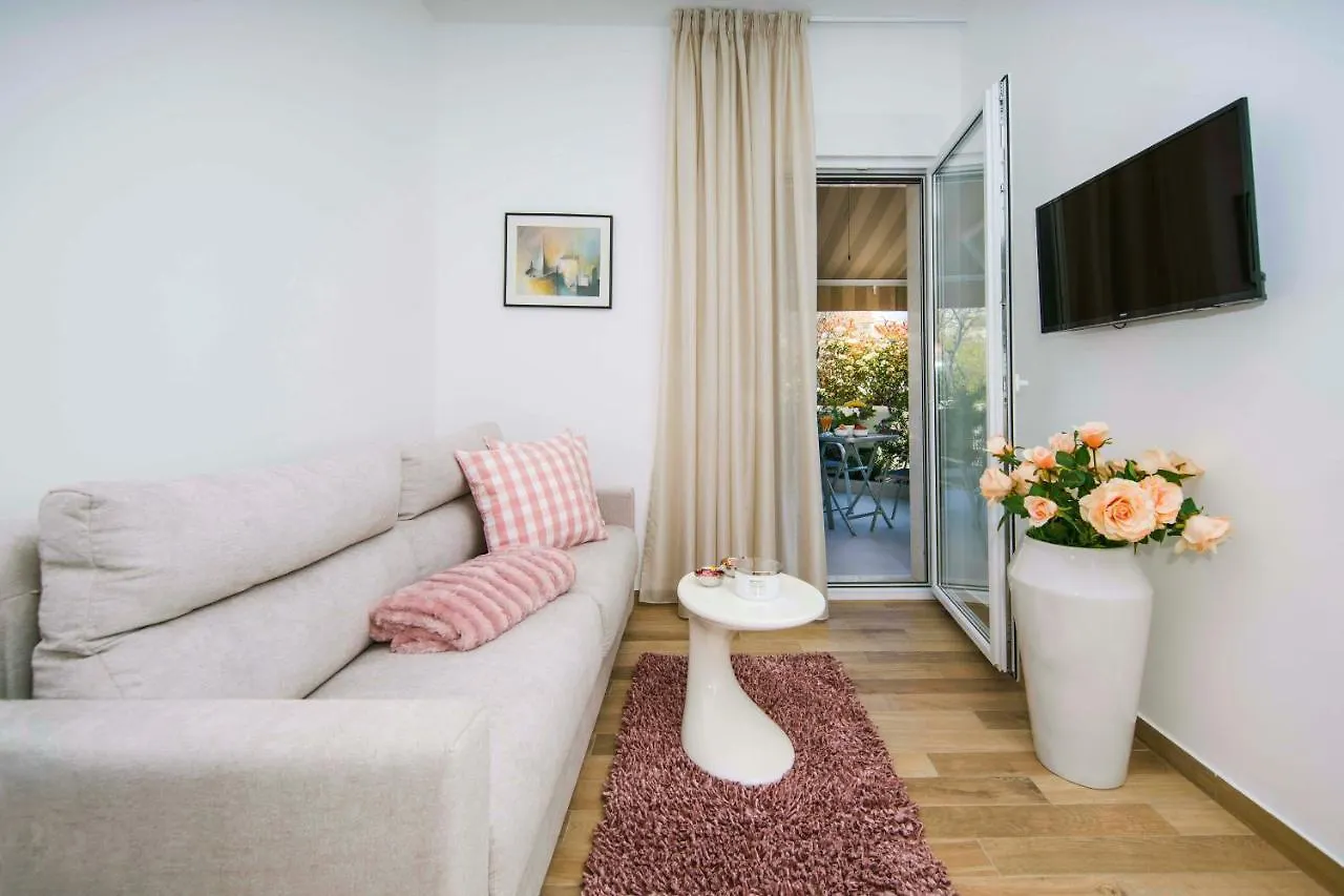 Amaris Luxury Apartments Split